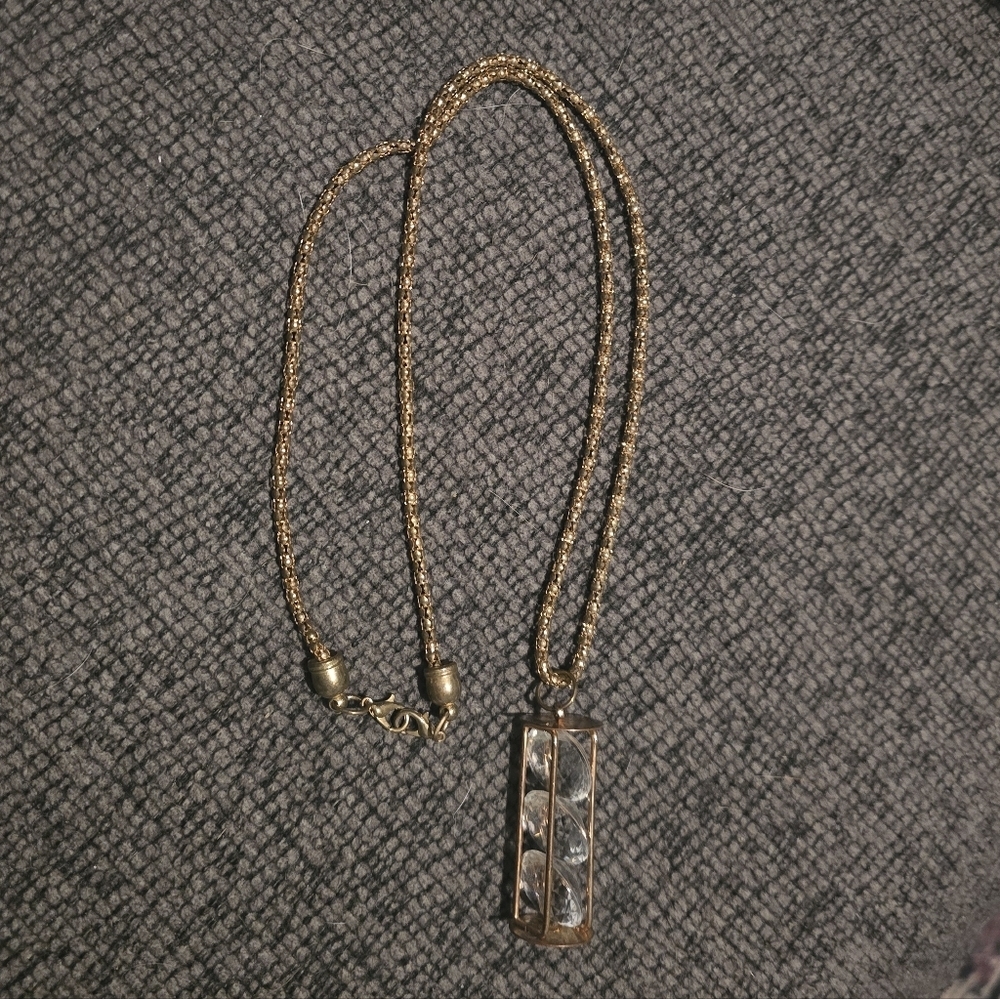 Muren | 3 Crystal Cylindrical Necklace